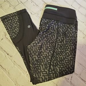Lululemon Inspire Crop II Gray Black